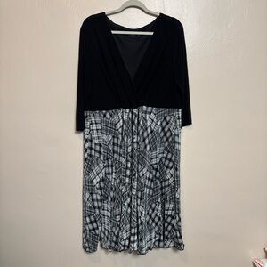 IGIGI Women's Dress Pull On V-Neck 3/4 Sleeve Black White‎ Plaid Size 18/20